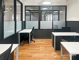 SPACES | NY, New York - Met Tower