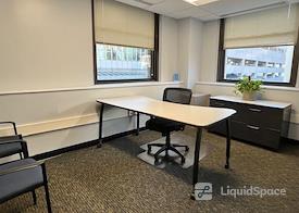 BusinessWise (Law & Finance Building)