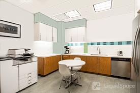 Regus || 505 Montgomery