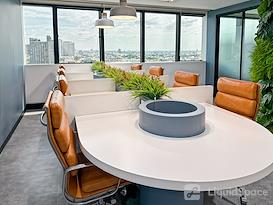 Regus | Bangkok, Muang Thai Tower A