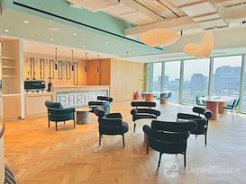 SPACES | Warsaw, Marszałkowska