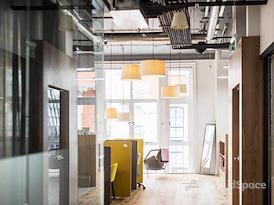 Regus | Trade and Tryon