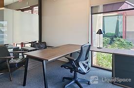 Regus | Phoenix - E Camelback Rd