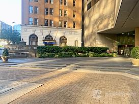 Regus | St Charles and Poydras