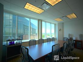 Regus | Key Center - Downtown