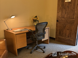 Co-Working Space in Garden of the Gods Area