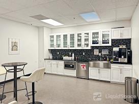Regus | CA, Santa Ana - W Civic Center Dr