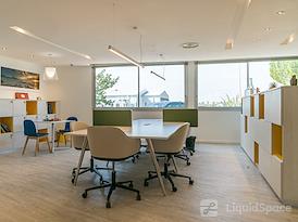 HQ | Bordeaux Merignac Airport