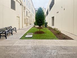 Regus | LaCenterra