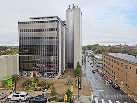 Regus | Pittsburgh - Washington Rd