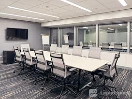 Regus | IL, Chicago - 150 N. Michigan
