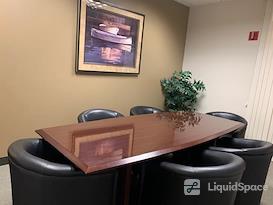 Private Offices • Coworking Spaces • Hybrid Offices 🏢