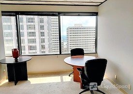 (CIN) Columbia Plaza