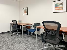 Regus | Cerritos Towne Center