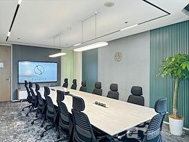 SPACES | Shanghai, Jinmao Tower