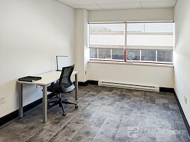 Regus | QC, Sherbrooke - King Street West