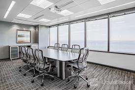 Regus | One Lakeway