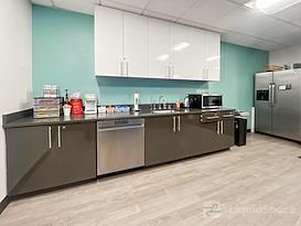 Regus | Washington Avenue