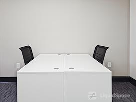 HQ | OH, Middleburg Heights - Engle Rd