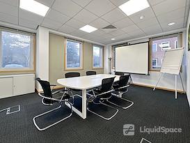 Regus | Heathrow, Bath Road