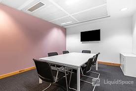 Regus | London, Richmond Station, Kew Road