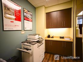 Regus | Key Center - Downtown