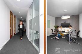 Regus | Dusseldorf, Koe-Bogen