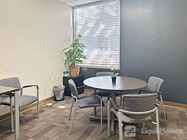Regus | NM, Albuquerque - Lang Ave NE