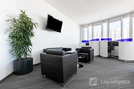 HQ | UNTERFÖHRING, HQ Feringastraße