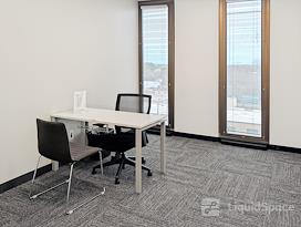 Regus | NC, Hickory - Tate Blvd