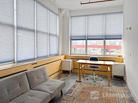 HQ | NY, Long Island City - 21st Street