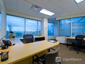 Regus | 150 Motor Parkway