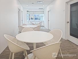 Regus | QC, Verdun - Pl Du Commerce