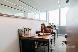 Co-labs Coworking Naza Tower