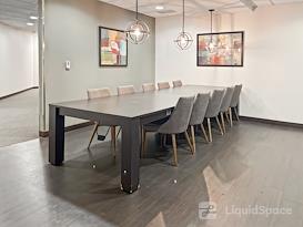 Regus | Executive Tower