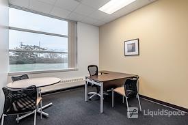 Regus | Shore Crossings