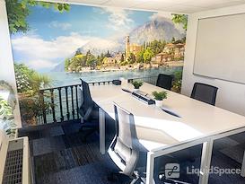 DeskLodge House