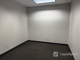 OffiCenters at International Plaza