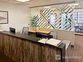 HQ | CA, Campbell - Pruneyard (HQ)