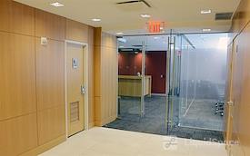 Corporate Suites: 641 Lexington Ave@54th