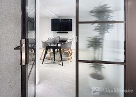 Regus | Potters Bar, High Street