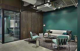 Regus | Toky, Otemachi First Square