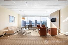 Regus | One Alliance Center