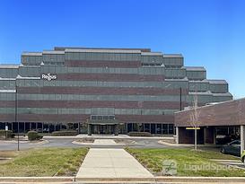 Regus | Westmont - Oakmont Plaza Dr