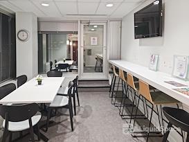 Regus | One Executive Place