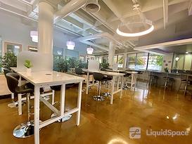 Wilshire 1001 Premium Flex Space & Coworking Solutions