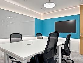 Regus | Shanghai, Harbor Ring Plaza