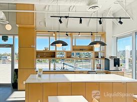 SPACES | BC, Surrey - The Professional Center