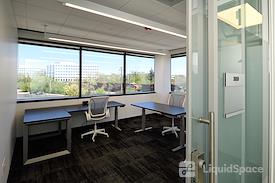 Venture X | Chicago - Deerfield