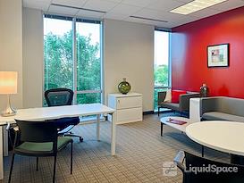 Regus | Perimeter Woods